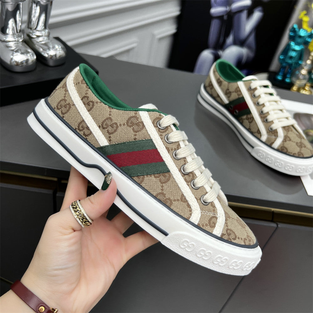 GUI Sneakers